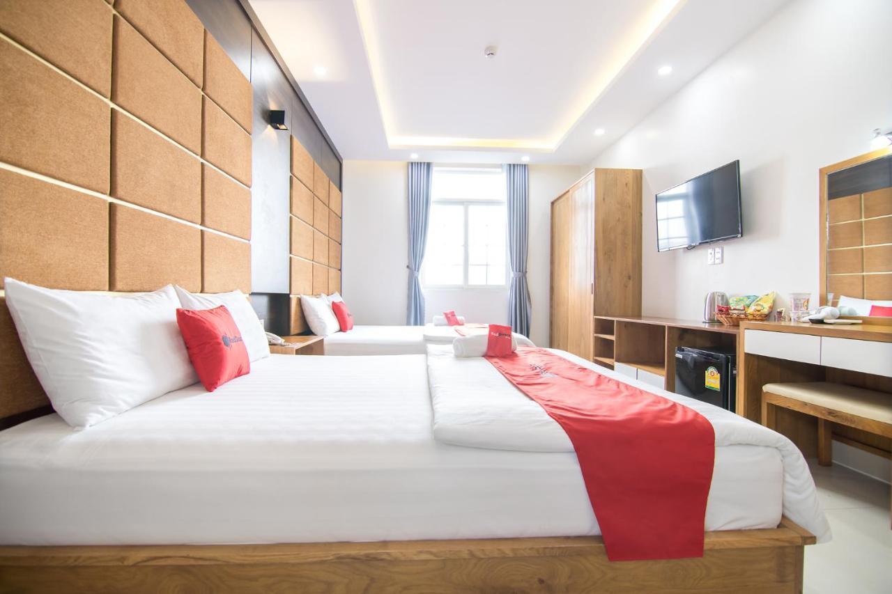 Reddoorz Plus Near Lotte Mart Cong Hoa Cidade de Ho Chi Minh Exterior foto