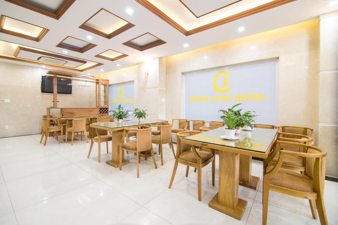 Reddoorz Plus Near Lotte Mart Cong Hoa Cidade de Ho Chi Minh Exterior foto